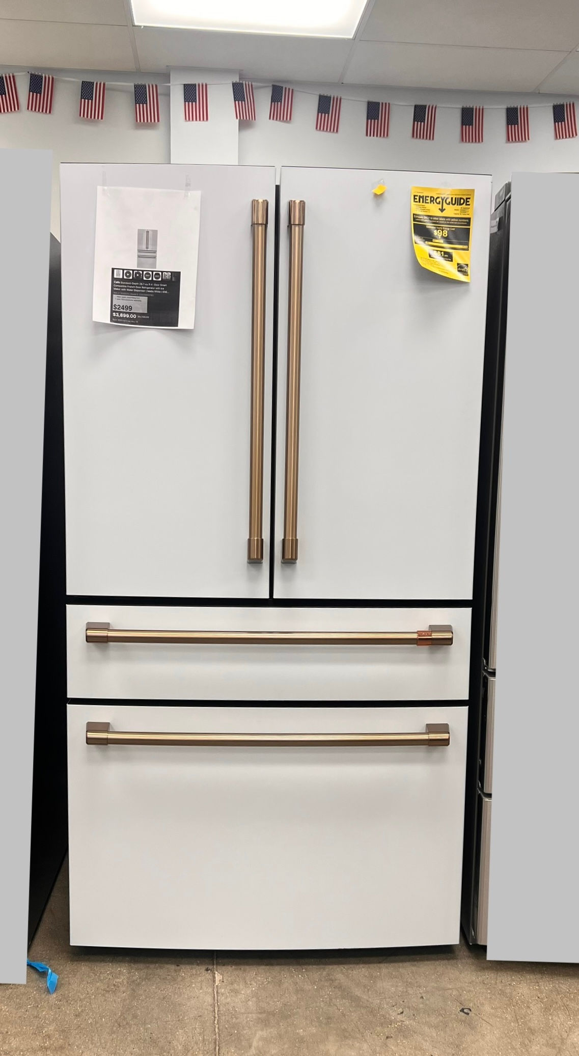 Cafe-Standard-Depth 28.7 ct.ft  4 doors Ice Maker Water dispenser #CGE29DP4TW2