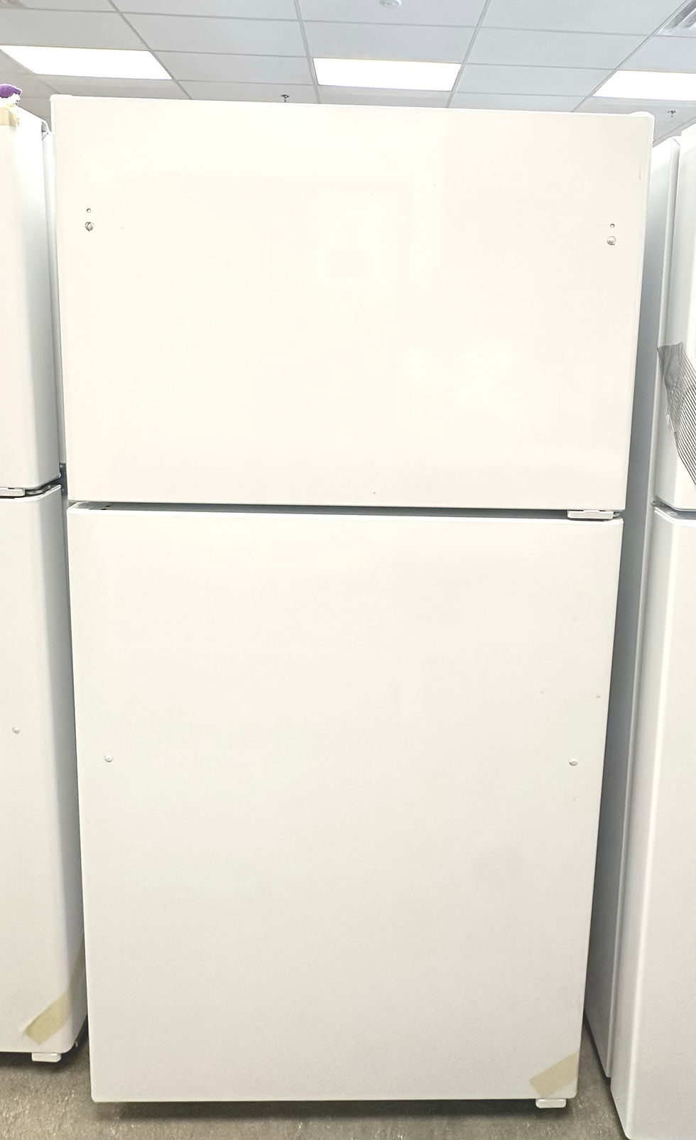 Thumbnail: GE 21.9 Cu. Ft. Garage Ready Top-Freezer Refrigerator 
