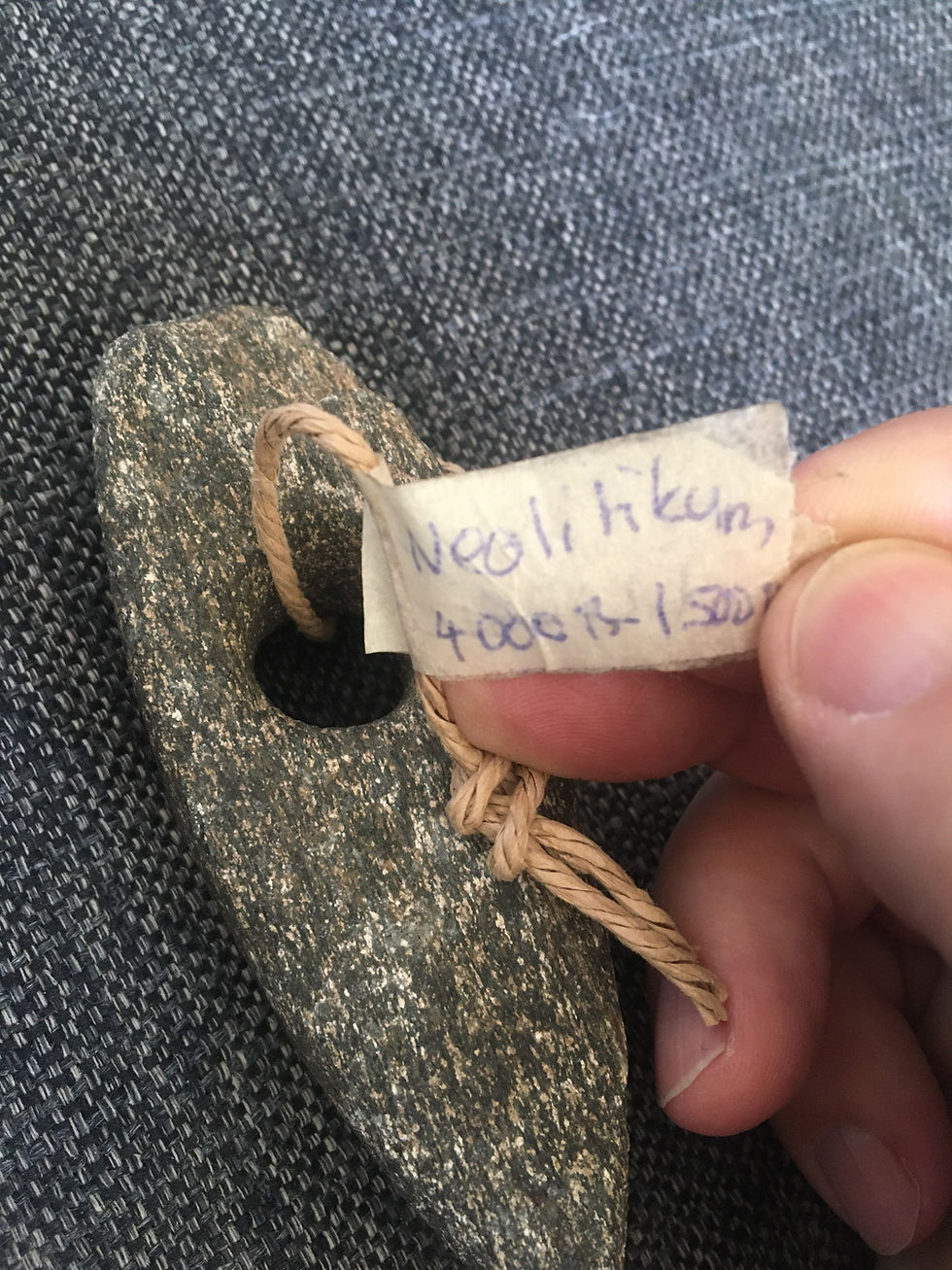 Thumbnail: Stenyxa neolitisk 4000-1500 före chr. 