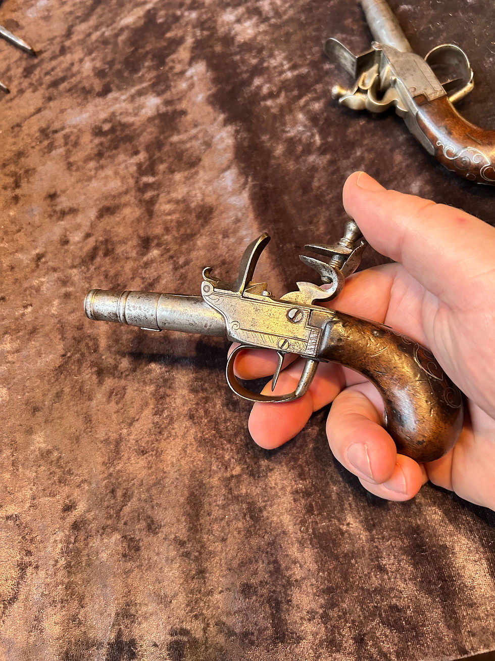 Thumbnail: Pistolpar 1700tal 