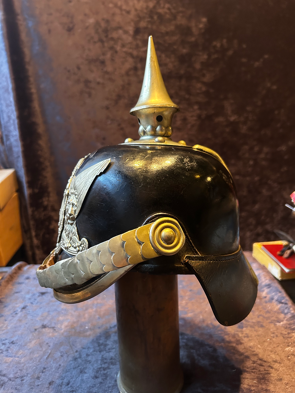 Thumbnail: Kask m/1885 för trängmanskap