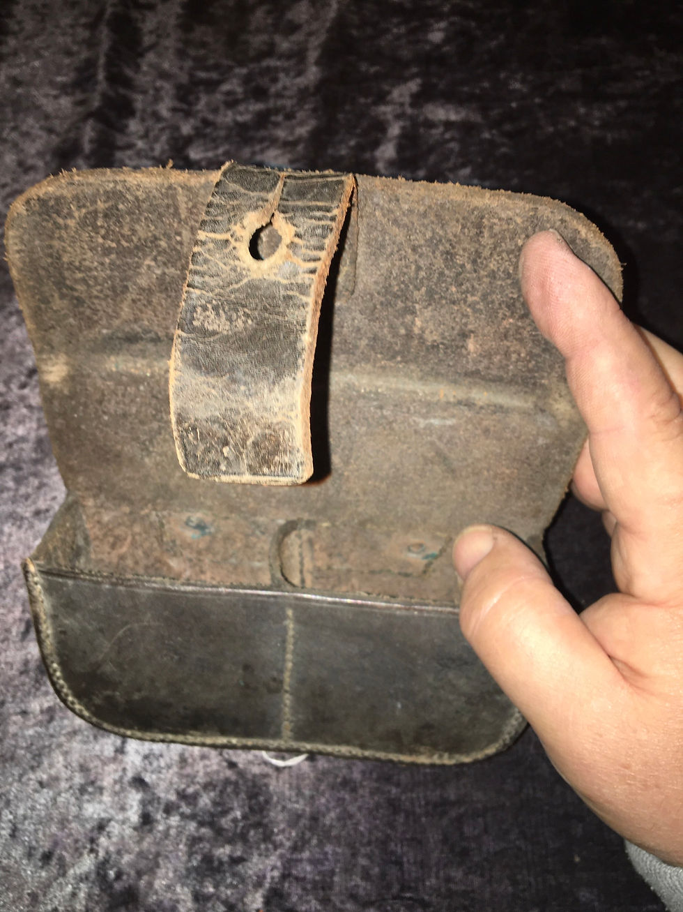 Thumbnail: Ammunition bag ca: 1850-70