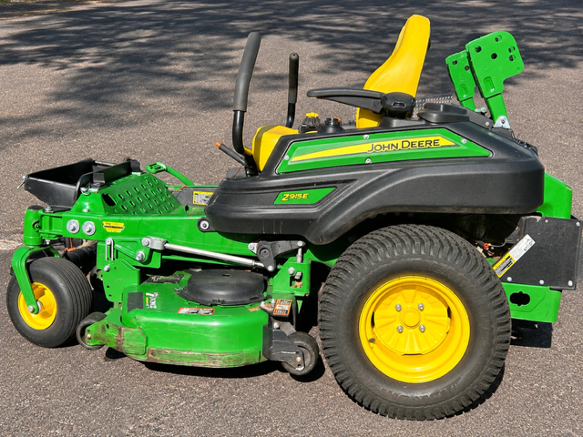 John Deere zero-turn mower