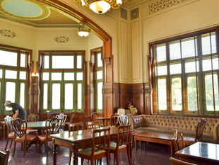 タイ最古のカフェ・Cafe de Norasingha