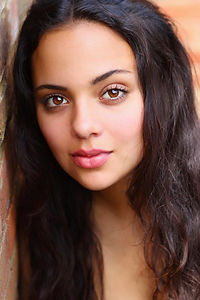 Bella Ferreyros