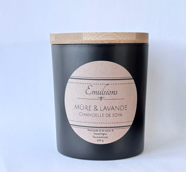 bougie - chandelle - candle -soja - soya - lavande -mûre -lavender - blackberry -