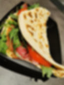 Piadine chèvre roquette miel