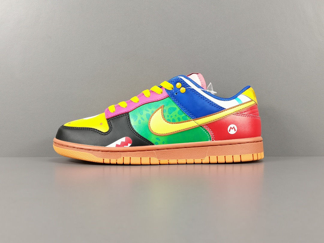 Dunk Low SE Free.99