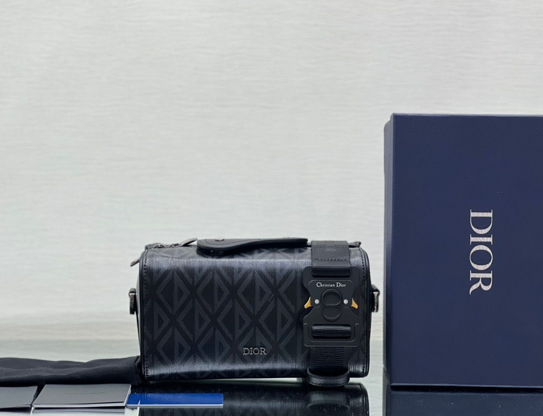 Diamond Lingot 22 in Black