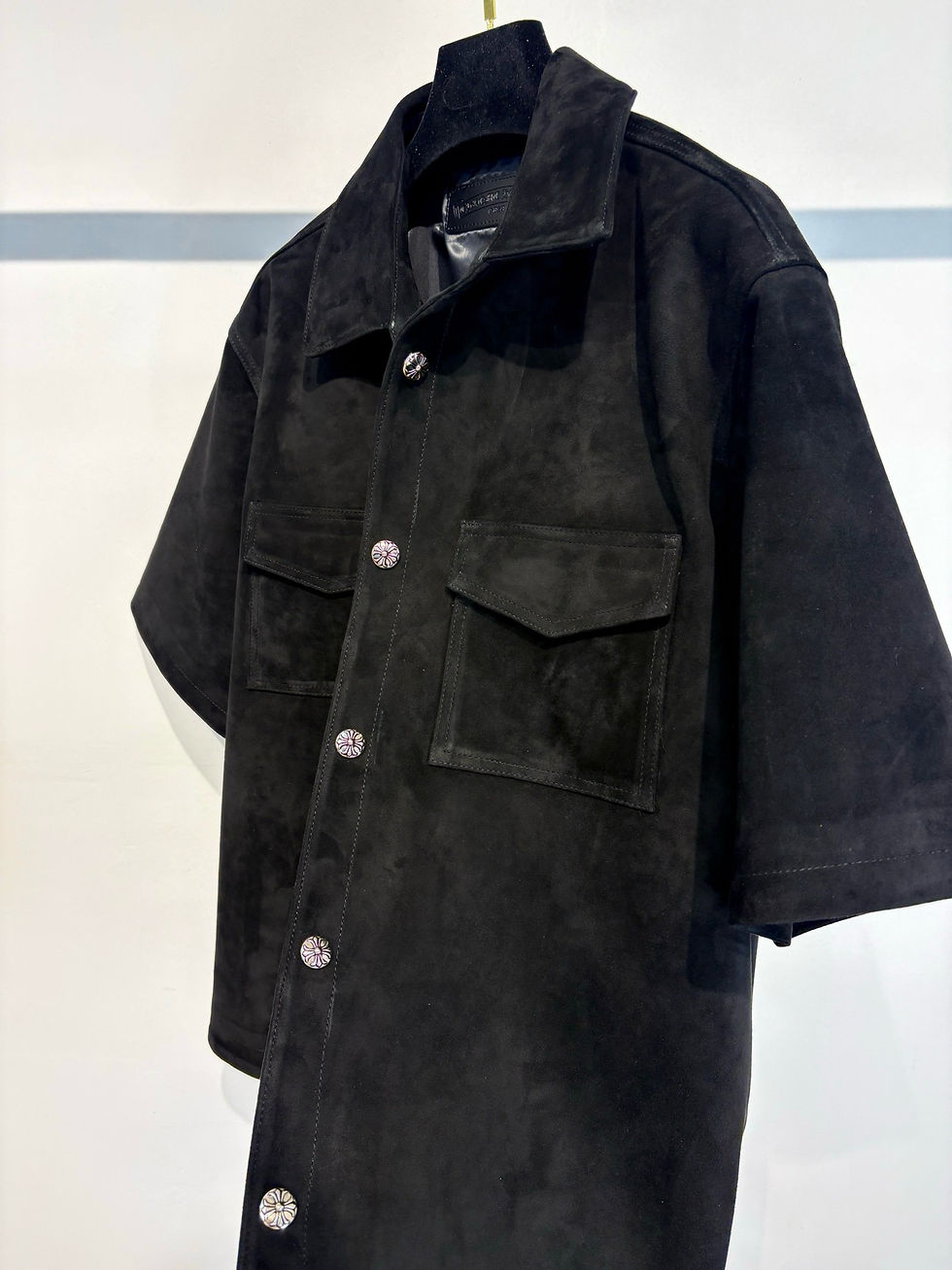 Thumbnail: CH SS26 Suede Work dog Short Sleeved Jacket
