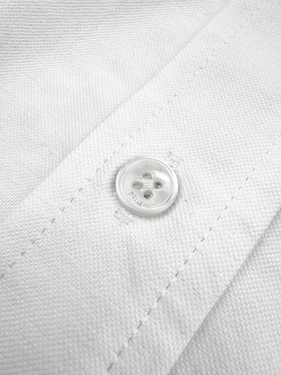Thumbnail: SS26 Paris Logo Detailed Short Sleeved Shirt in White