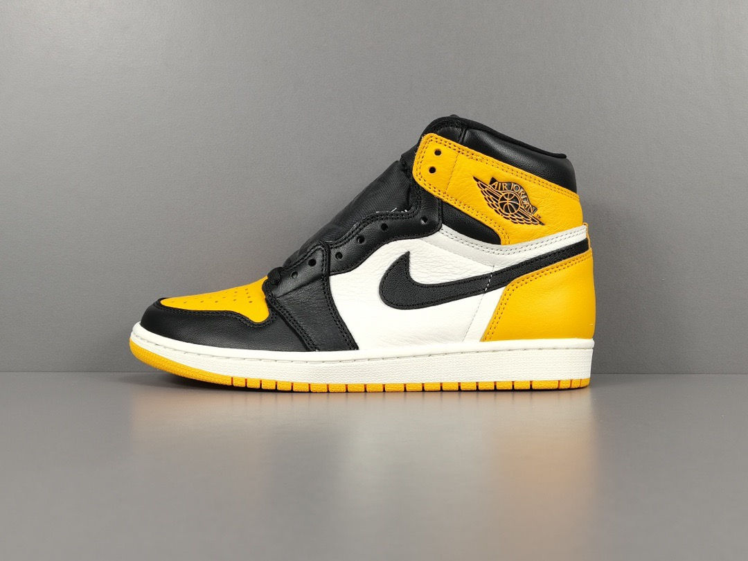 AJ1 High Taxi