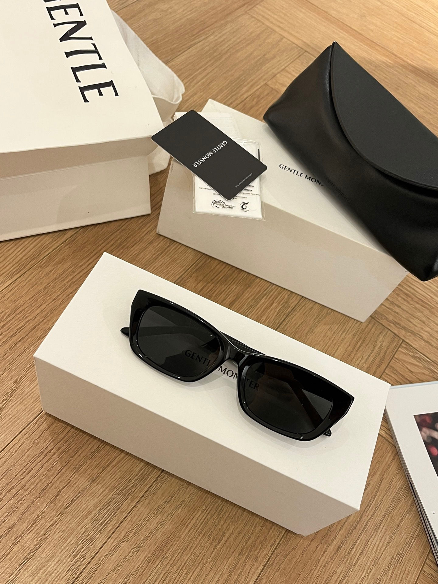 GM SS26 Sage Sunglasses in Black