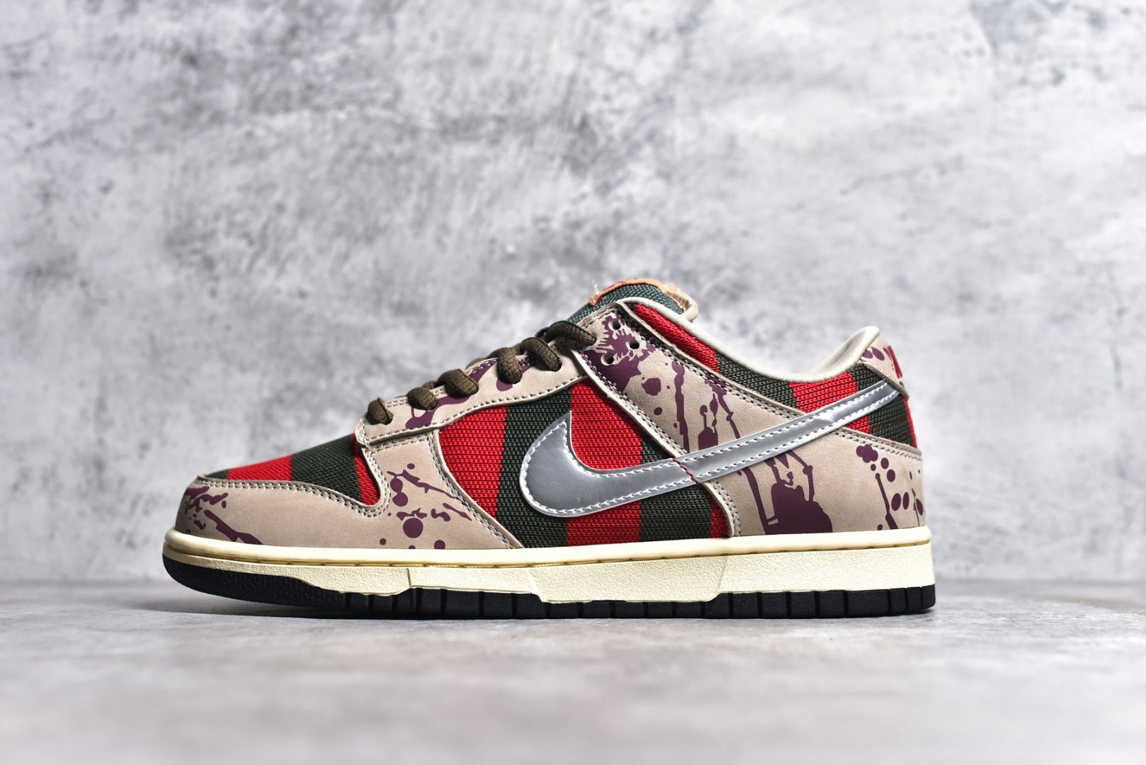 Dunk Low Freddy Krueger