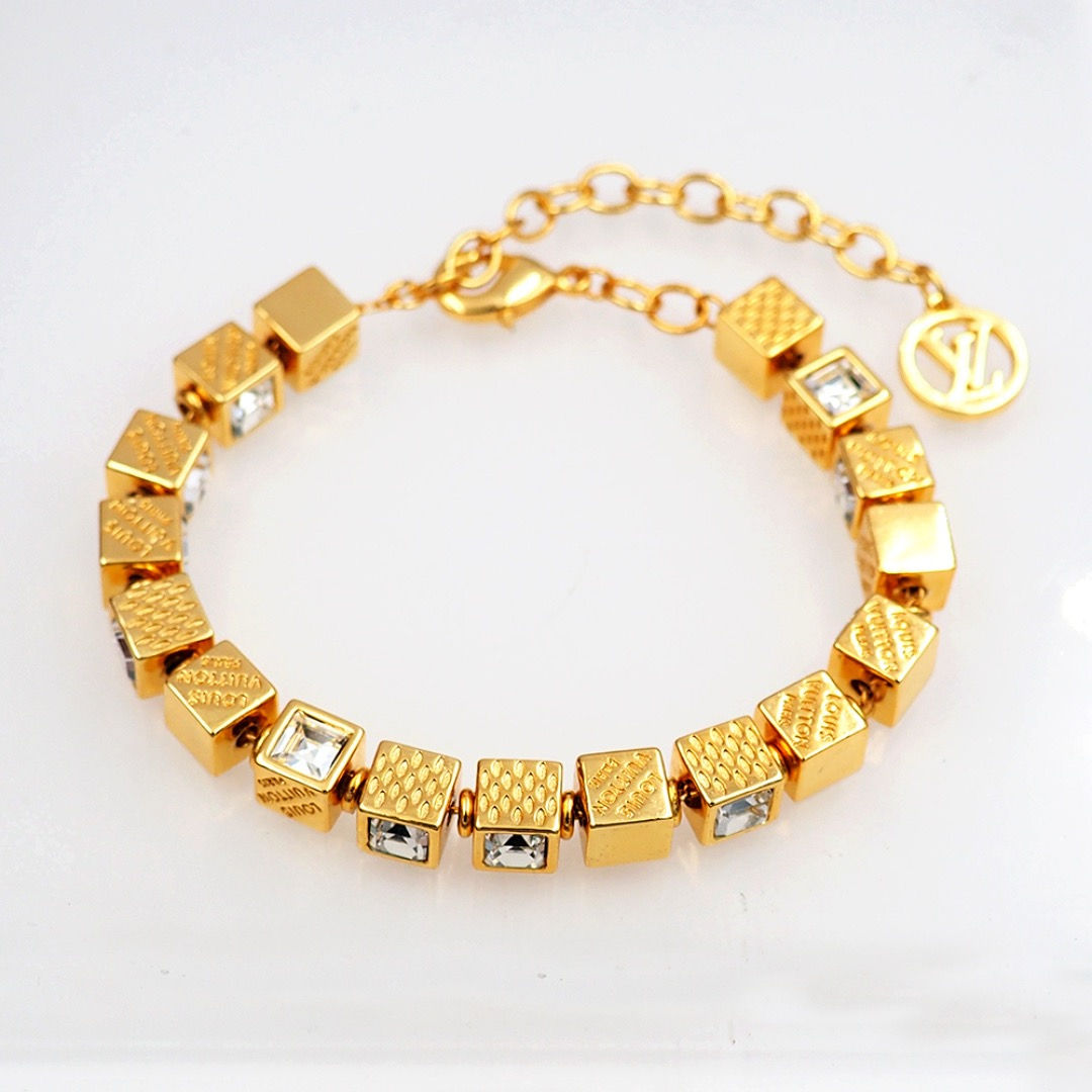 Cube Bracelet in Gold