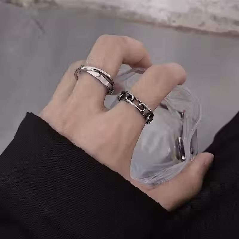 Thumbnail: Spring Spliced Ring