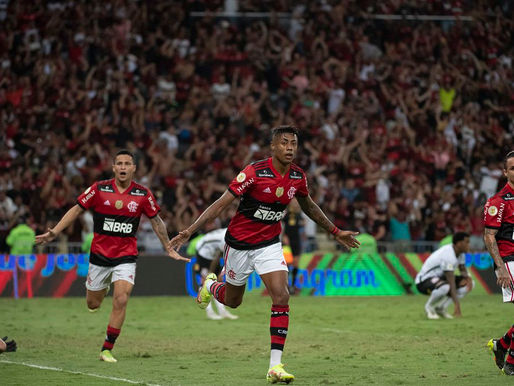 Bruno Henrique garante vitória do Flamengo sobre o Corinthians