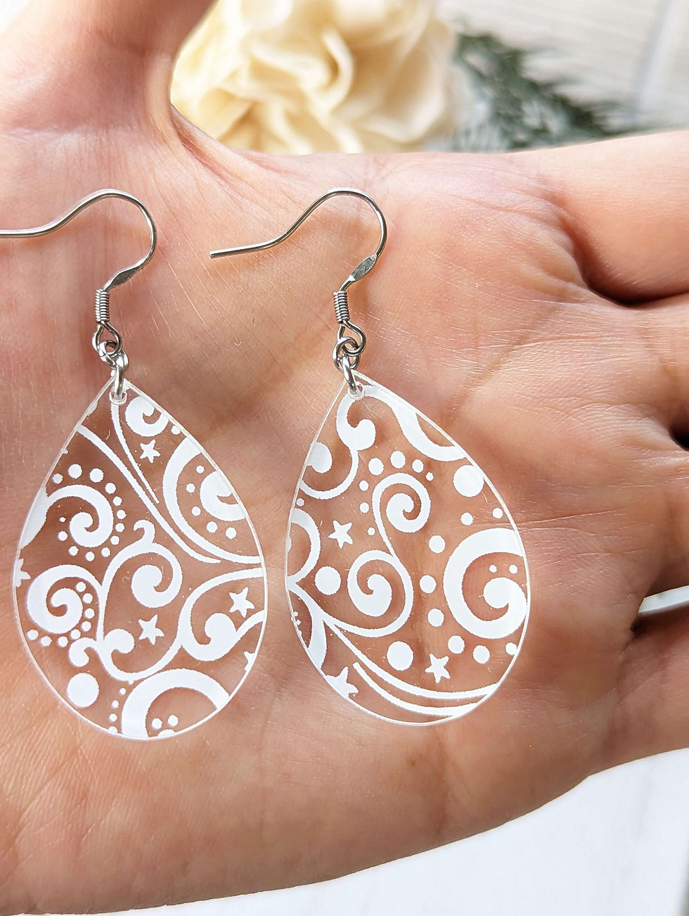 Thumbnail: White Christmas teardrop Acrylic