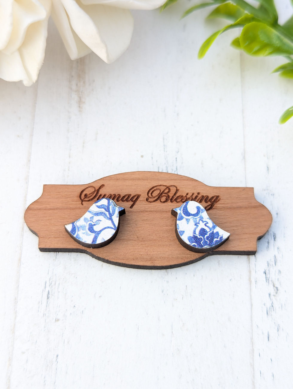 Thumbnail: bird stud earrings. Made from lightweight pattern color wood,
