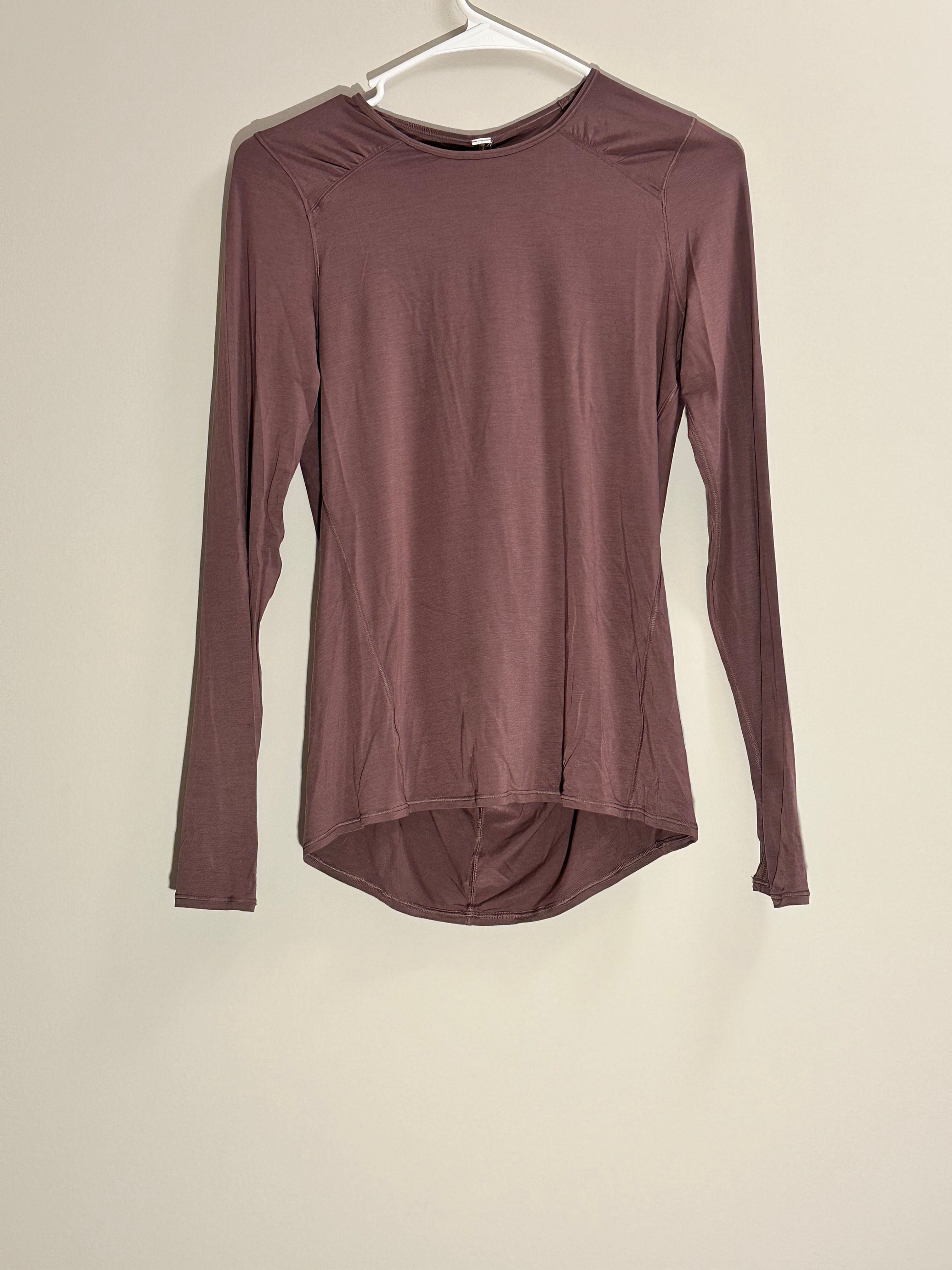 Timeless Twist Long Sleeve