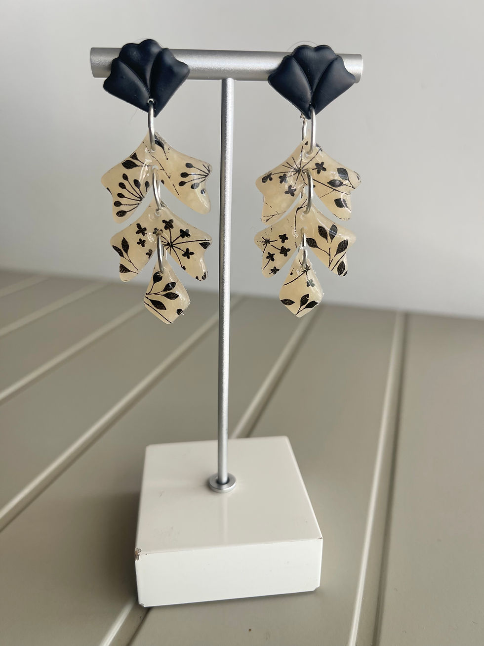 Thumbnail: Translucent Floral “Irene”