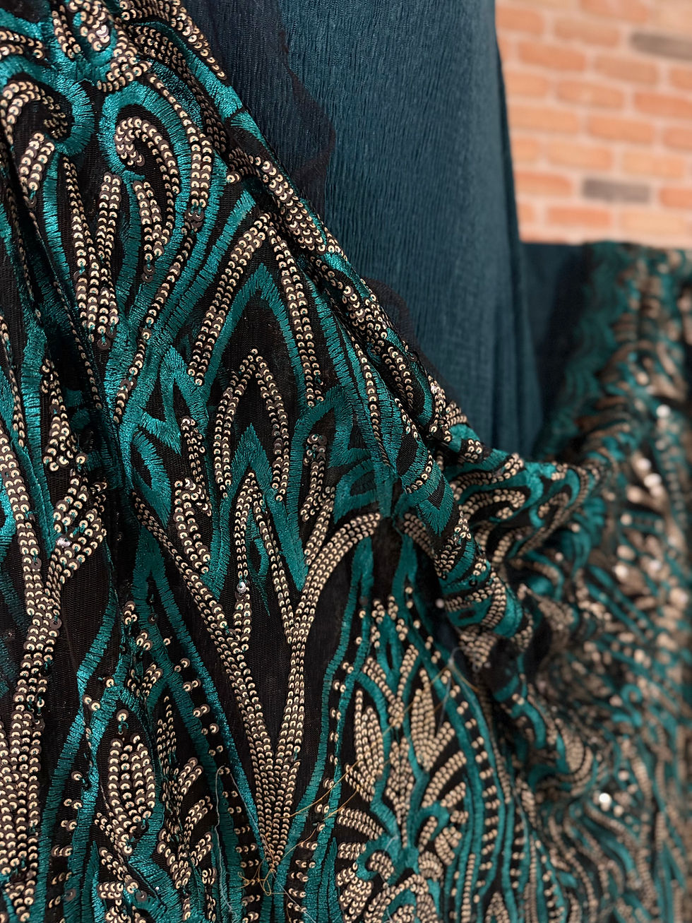 Миниатюра: Emerald Peacock