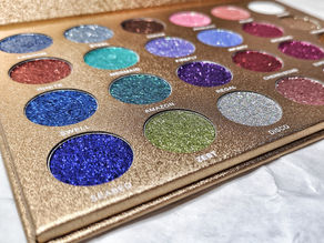 Jolie Beauty: Glitter Goals
