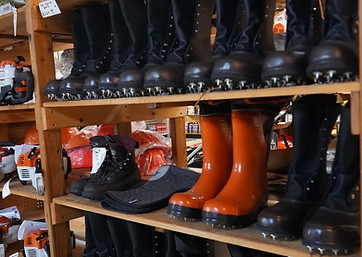 L&L Equipment-boots_edited.jpg