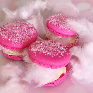hotpink macarons .jpg