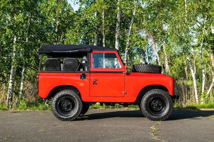 1962_land_rover_88_series_iia_4x4_162144371952ae3f2a_011_web-scaled.webp