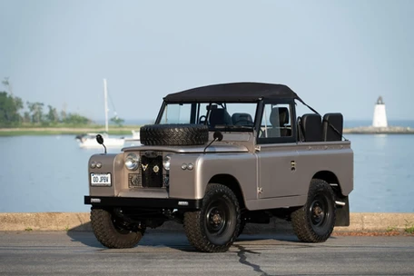 1965_land_rover_88_series_iia_4x4_1626731351b064a6f7f52ae3fLR_001-scaled.webp