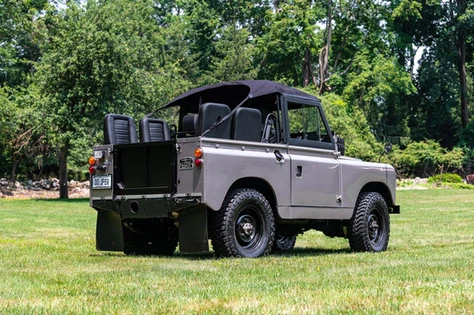 1965_land_rover_88_series_iia_4x4_16261256001e98621410cLR_007_web-scaled.webp