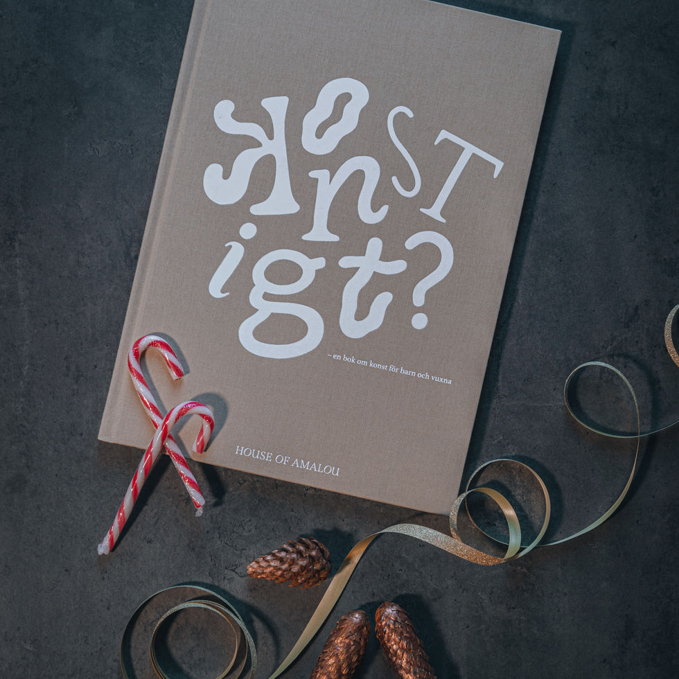 House of Amalou (Christmas)-4.JPG