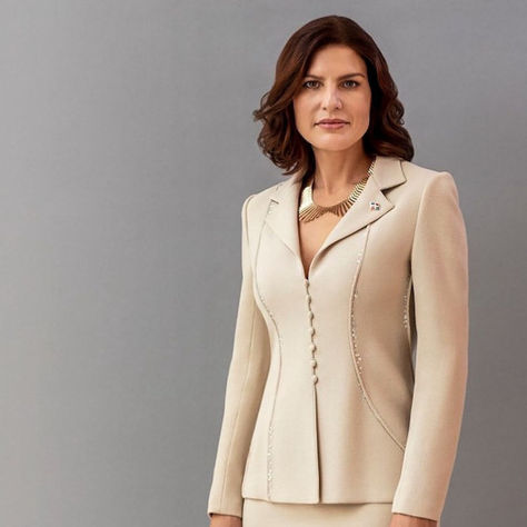 Abinader nombra nuevos embajadores y cambia de sede a otros, como Juan Bolívar Díaz y Tony Raful