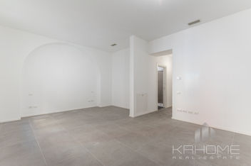 Casa in locazione tra San Giovanni e Santa Croce in Gerusalemme Roma