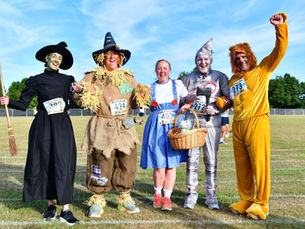 Hundreds Brave Heat As JCB Lakeside 6 Raises Thousands For NSPCC