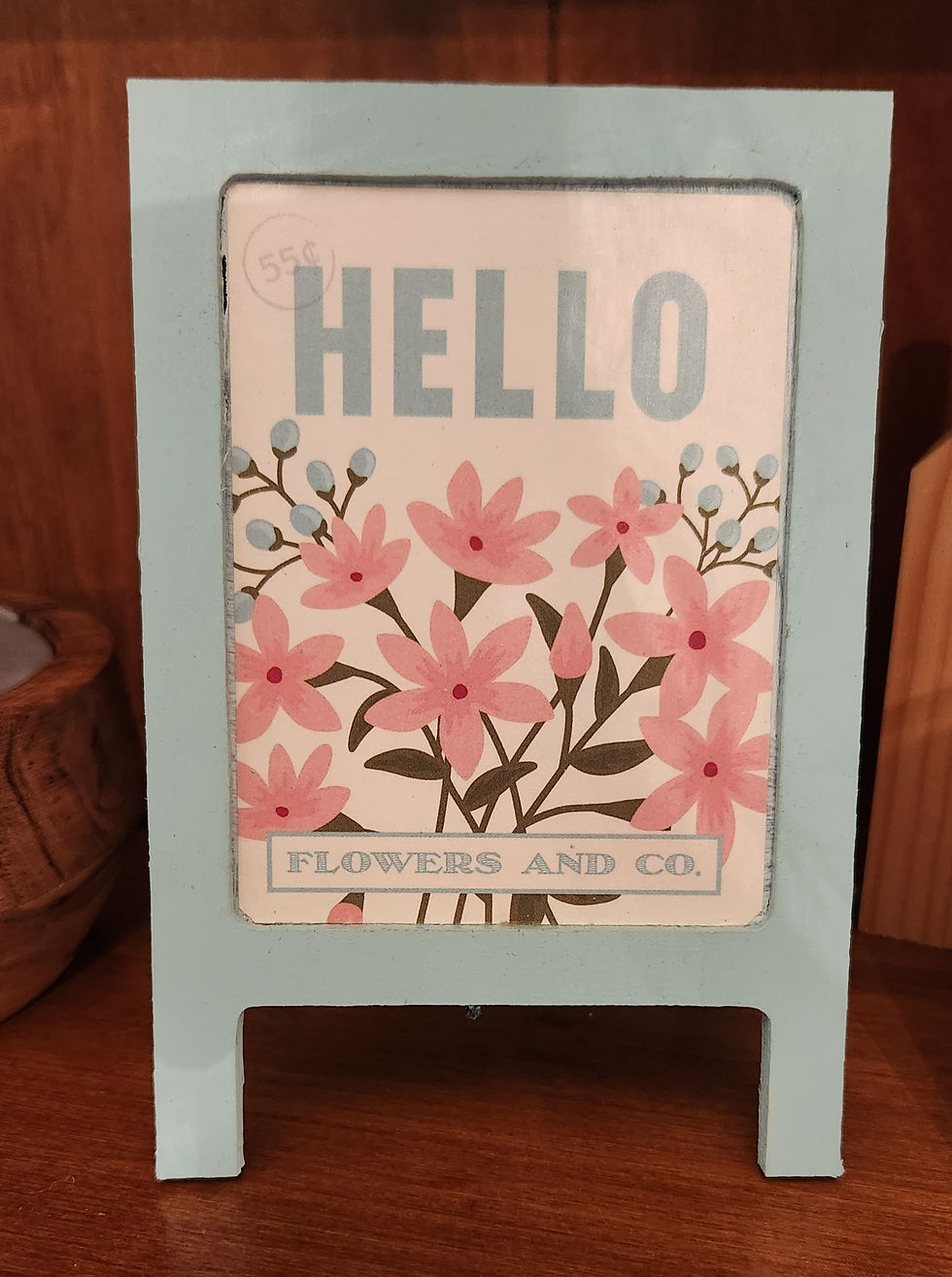 Thumbnail: Easel Shelf Sitter