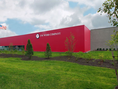 Green Leaf Cuts Ribbon for New F.W. Webb Facility