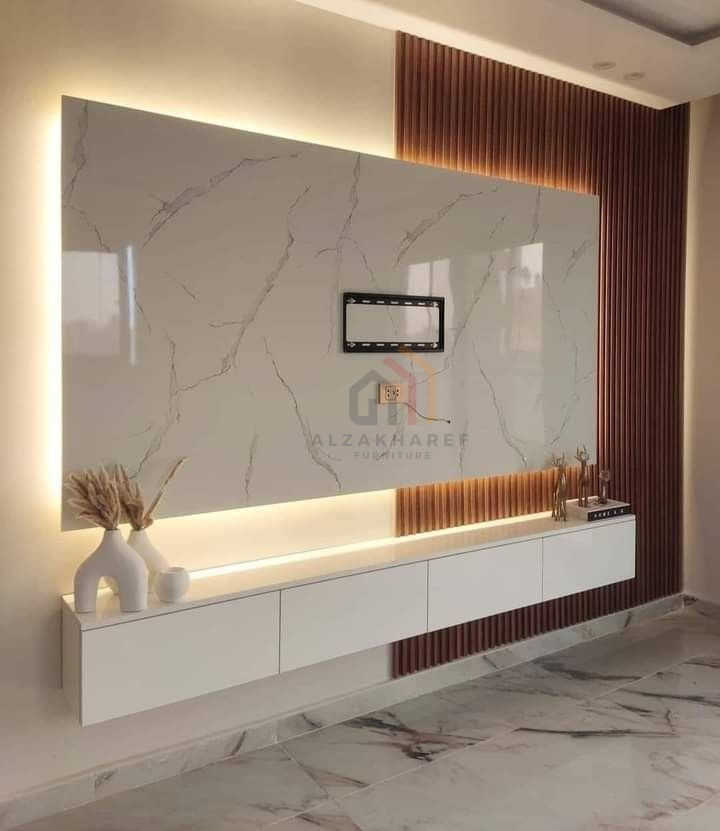 WALL MOUNTED TV COUNSOLE