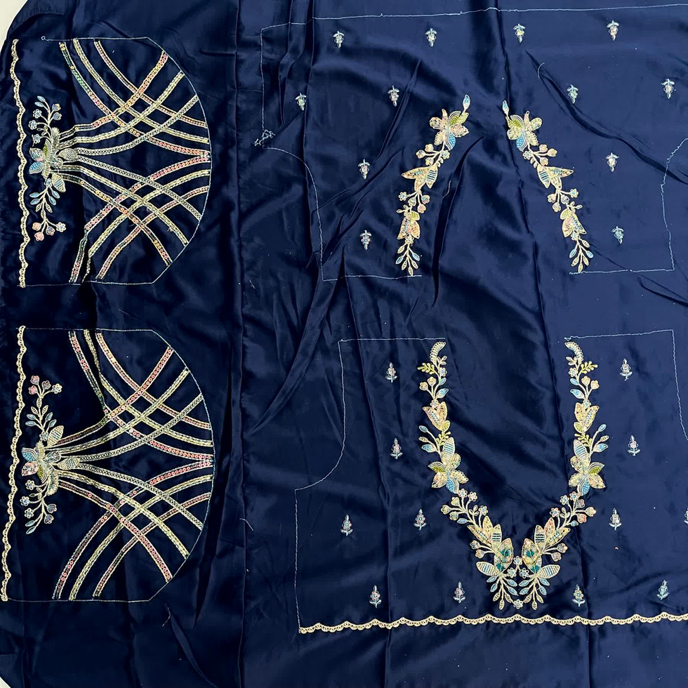 Light Blue Banarasi Saree With Contrast Work Blouse / Banarasi silk / Traditional sarees / silk sarees