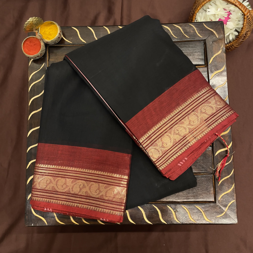 Plain Black Bengal Cotton Saree With Traditional Border / Bengal cotton / Pure cotton / cotton sarees