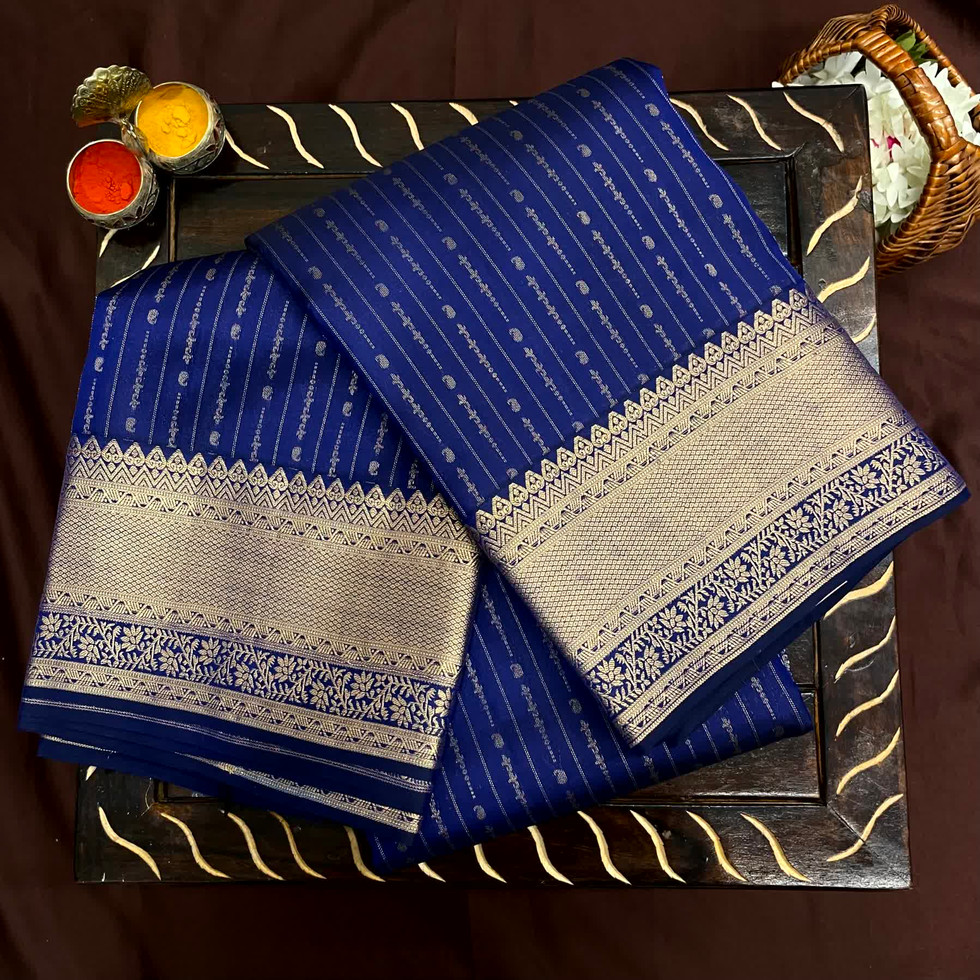 Pure Handloom Kanchi Pattu Navy Blue Saree With Stripes Design / kanjivaram saree / Handloom saree