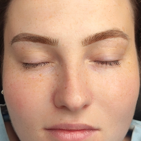 Combination Powder Ombre brows treatment in Perth, giving a softly shaded, long-lasting makeup effect.