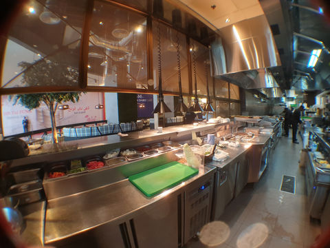 HURRICANE GRILL - FOOD PASS COUNTER