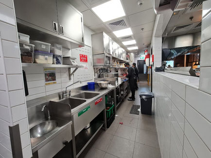 HURRICANE GRILL - PREPARATION COUNTER