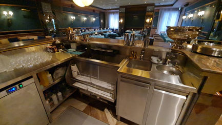 CAVIAR - INSIDE BAR COUNTER