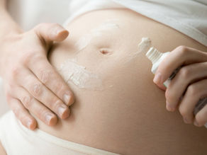 6 เทคนิคลดหน้าท้องแตกลาย ช่วงตั้งครรภ์ (6 Tips to Help Prevent Stretch Marks)