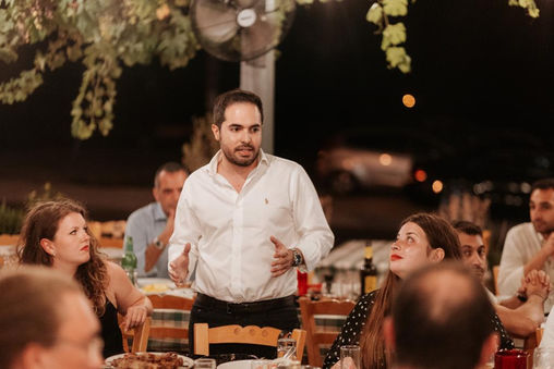 «Ανοιχτός διάλογος με τους νέους»