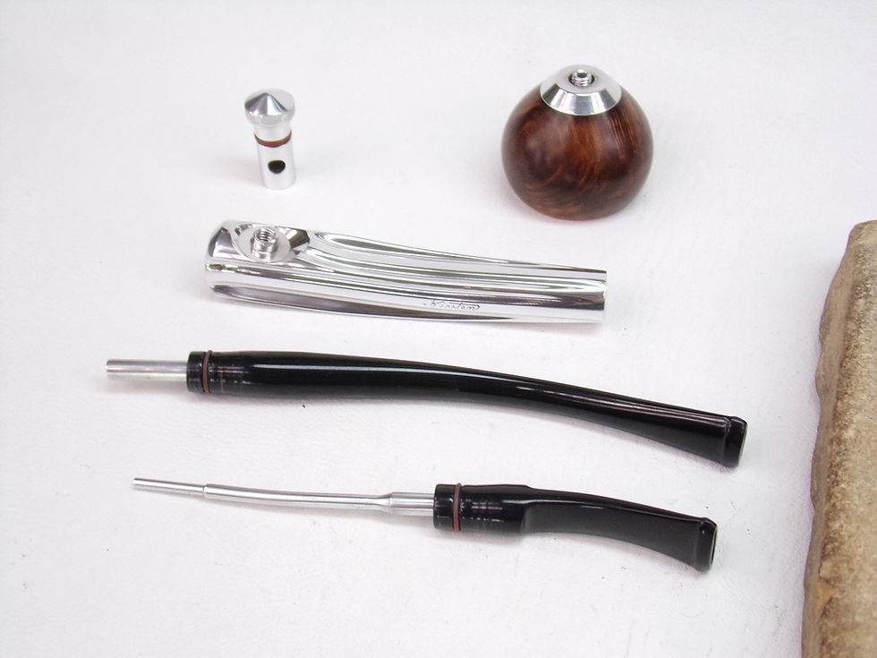 Thumbnail: KIRSTEN "V" ESTATE PIPE NICE KIRSTEN BOWL, NEW SHORT BIT & MINI CHURCHWARDEN