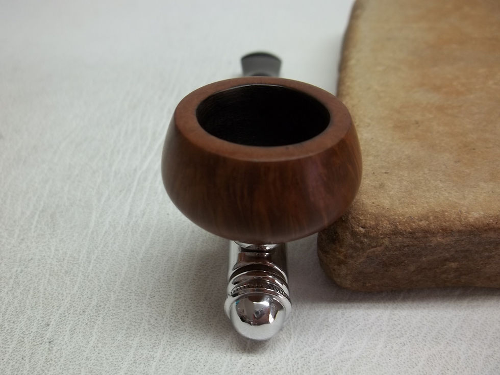Thumbnail: RESTORED VINTAGE METAL ROUND RIB RADIATOR ESTATE PIPE WITH KIRSTEN BRIAR BOWL